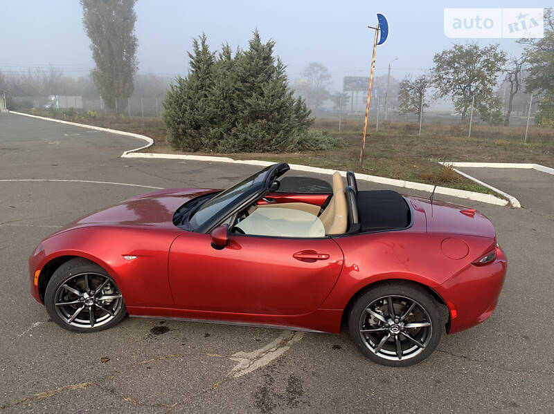 Кабриолет Mazda MX-5 2015 в Одессе
