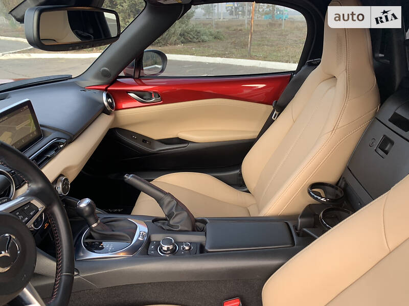 Кабриолет Mazda MX-5 2015 в Одессе