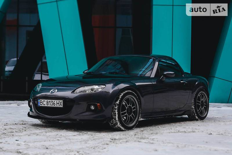 Кабриолет Mazda MX-5 2015 в Львове