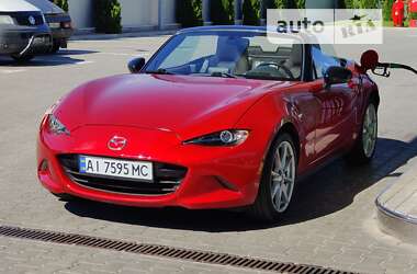 Родстер Mazda MX-5 2015 в Киеве