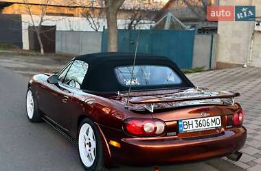 Родстер Mazda MX-5 2000 в Одесі