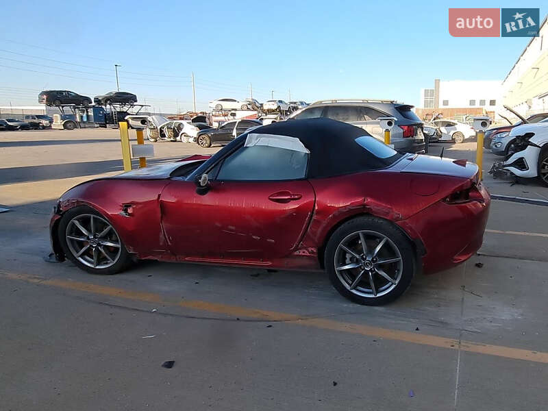 Родстер Mazda MX-5 2021 в 