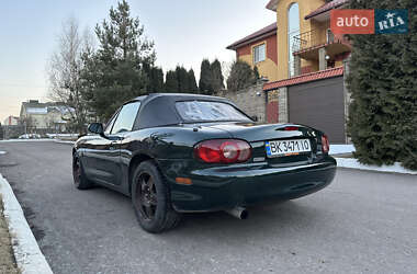 Родстер Mazda MX-5 1998 в 