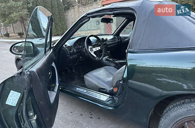 Родстер Mazda MX-5 1998 в 