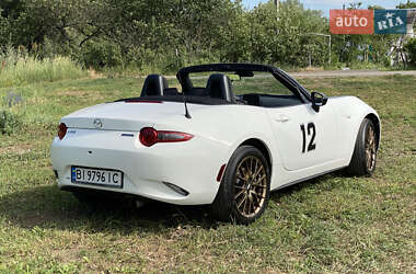 Родстер Mazda MX-5 2021 в 