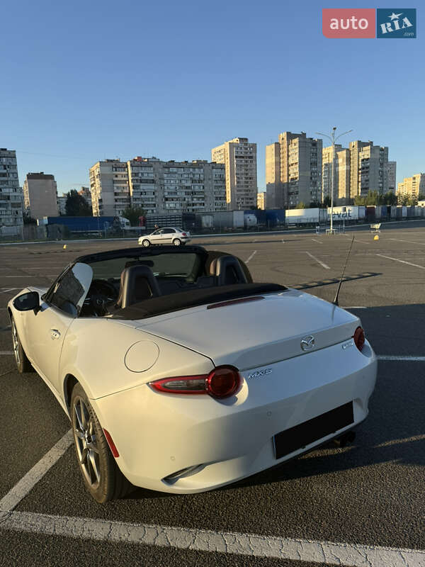 Родстер Mazda MX-5 2016 в Києві