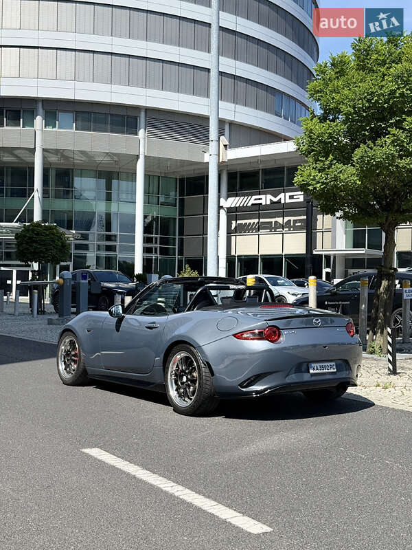 Mazda MX-5 2021
