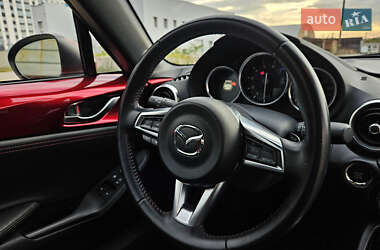 Родстер Mazda MX-5 2019 в 