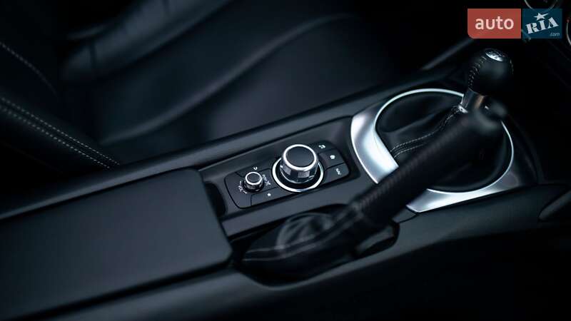 Родстер Mazda MX-5 2023 в Черновцах