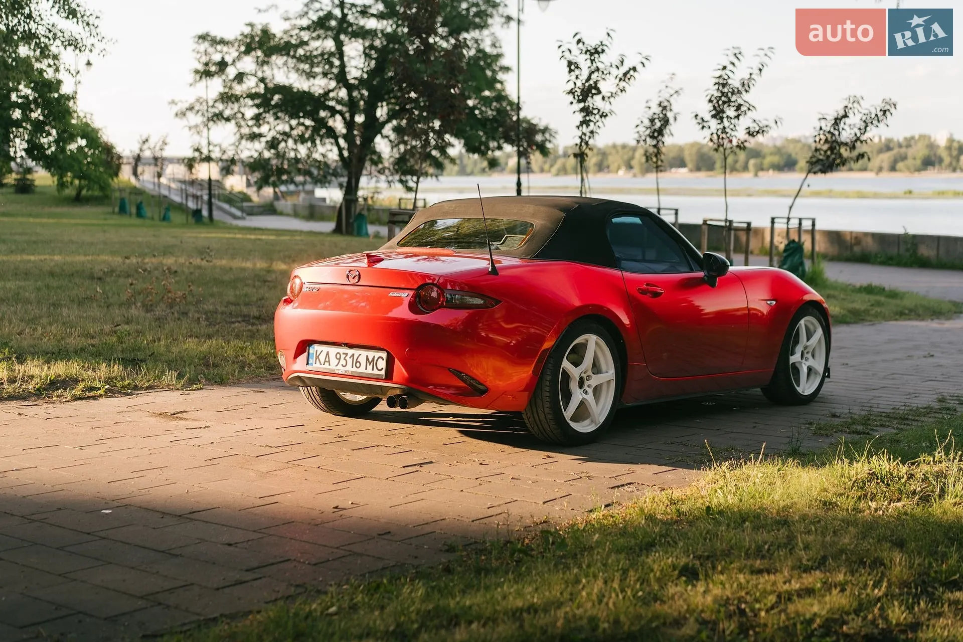 2016 Mazda MX-5 - мініатюра 6