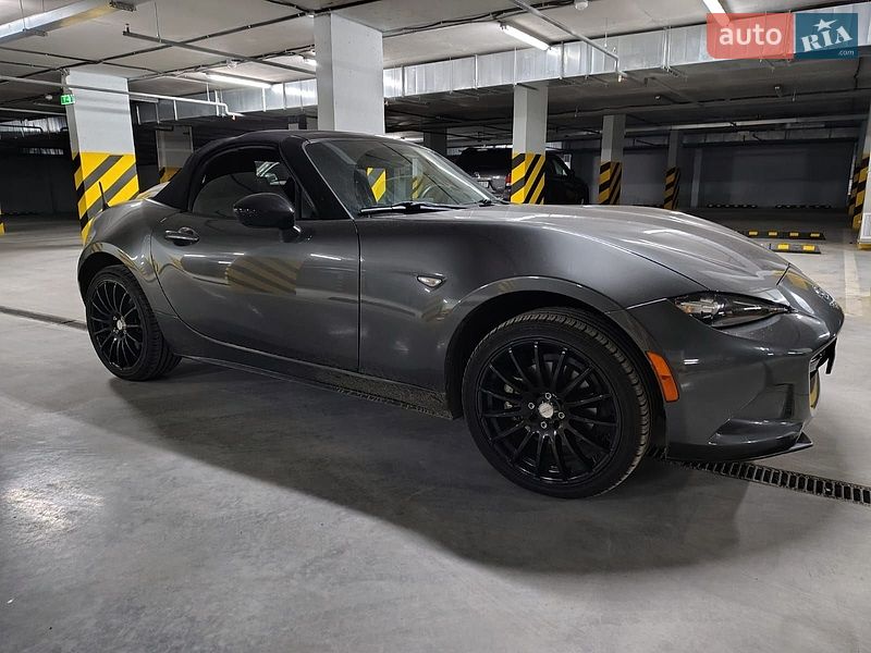 Родстер Mazda MX-5 2022 в Киеве