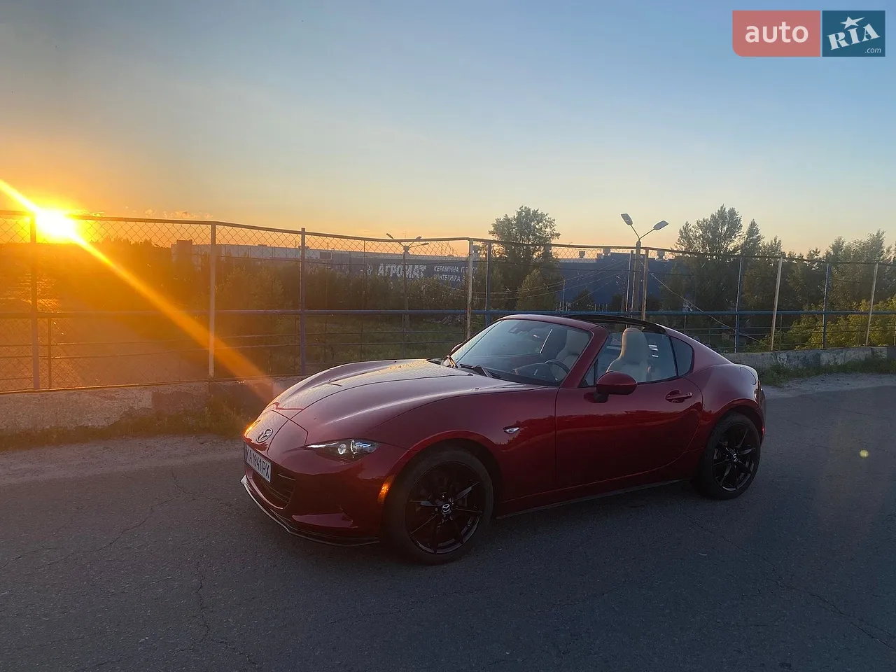 2017 Mazda MX-5 - мініатюра 21