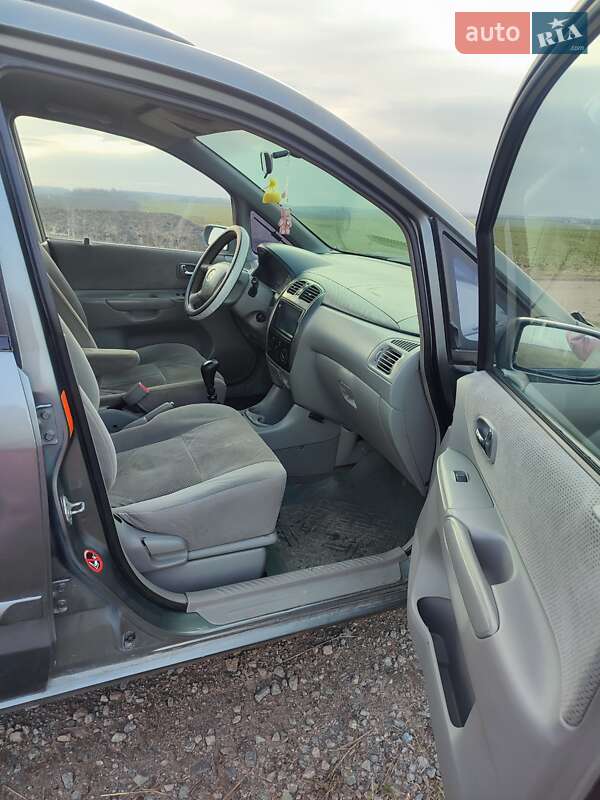 Минивэн Mazda Premacy 2003 в Ровно