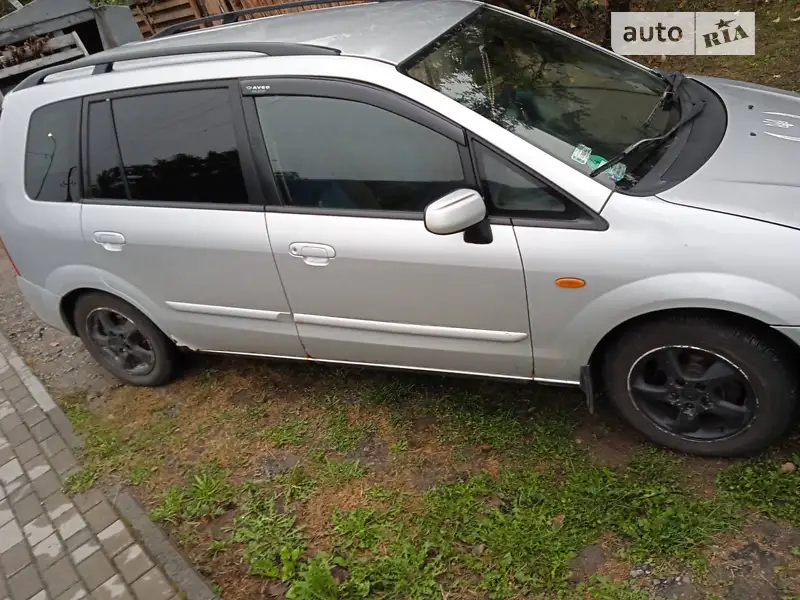 Mazda Premacy 2004