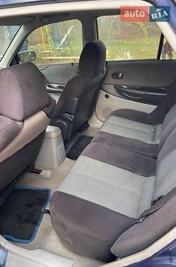 Минивэн Mazda Premacy 2003 в 