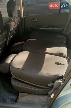 Минивэн Mazda Premacy 2004 в 