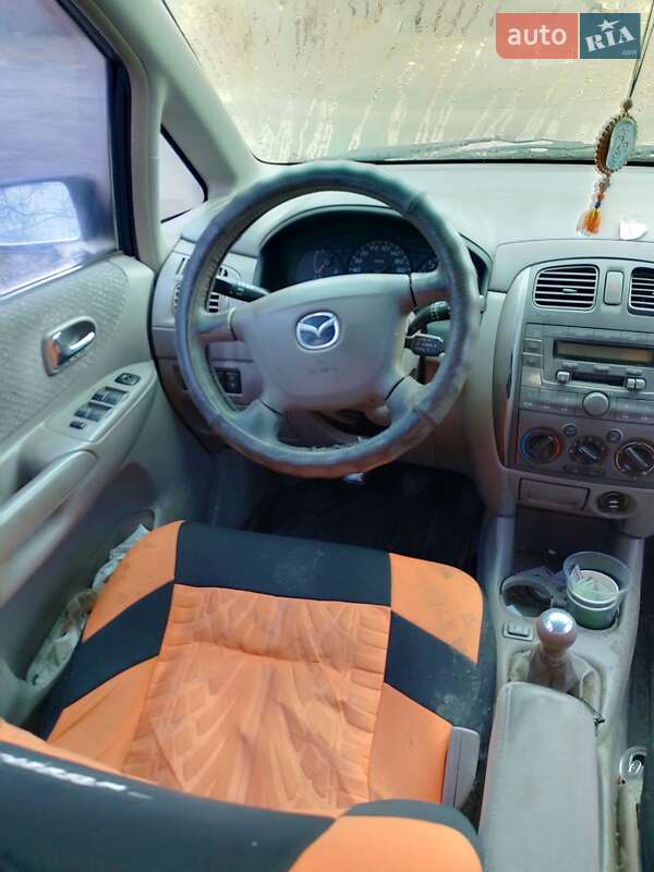 Минивэн Mazda Premacy 2001 в Ватутино