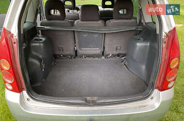 Минивэн Mazda Premacy 2002 в 