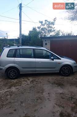 Минивэн Mazda Premacy 2001 в 