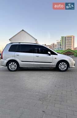 Минивэн Mazda Premacy 2002 в 