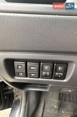 Минивэн Mazda Premacy 2003 в 