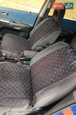 Минивэн Mazda Premacy 2003 в 