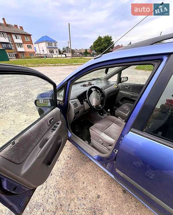 Минивэн Mazda Premacy 2001 в Бердичеве фото 3 Минивэн Mazda Premacy 2001 в Бердичеве