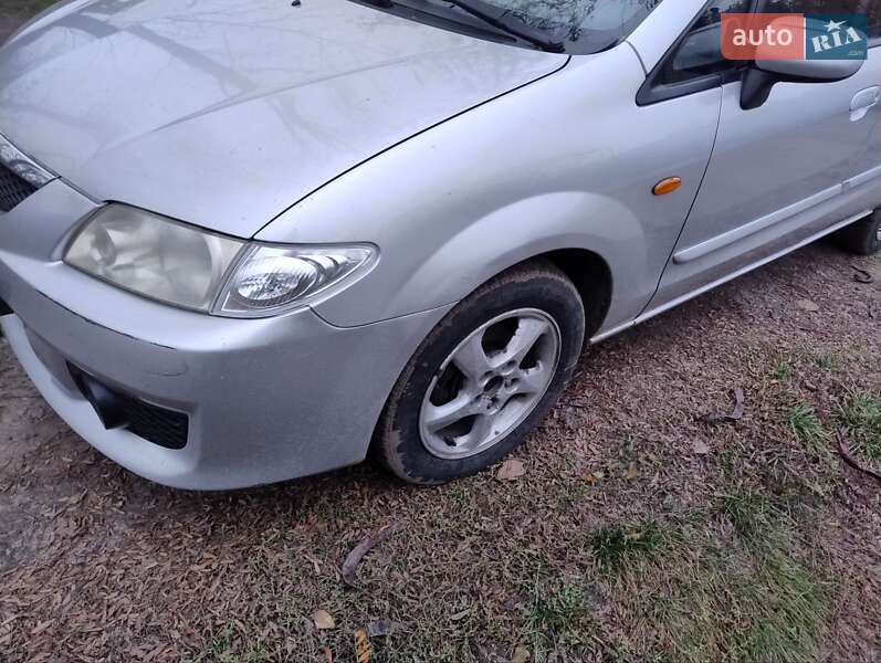 Минивэн Mazda Premacy 2003 в Новом Буге