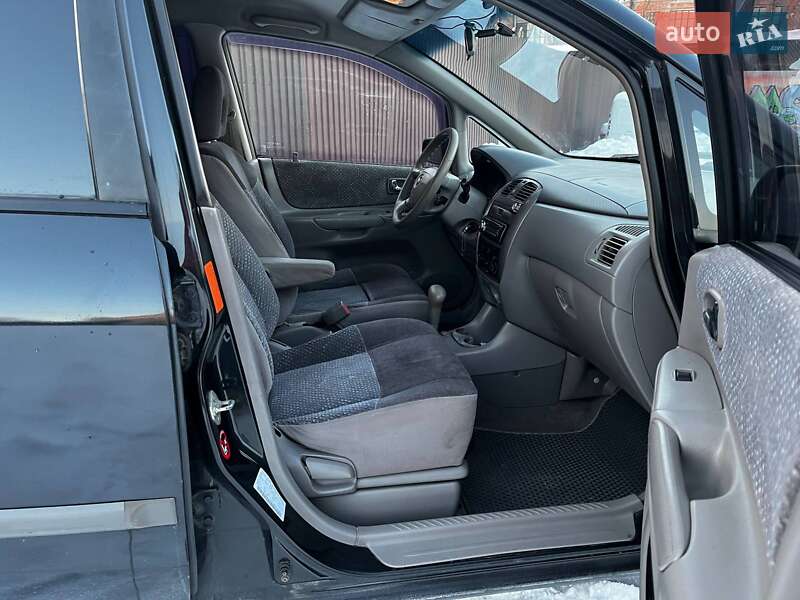 Минивэн Mazda Premacy 2000 в Киеве