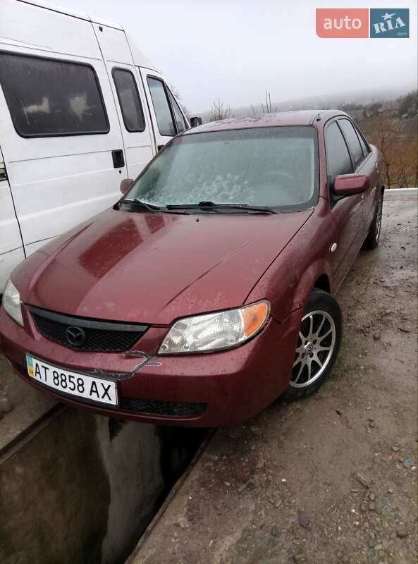 Седан Mazda Protege 2002 в Чернівцях