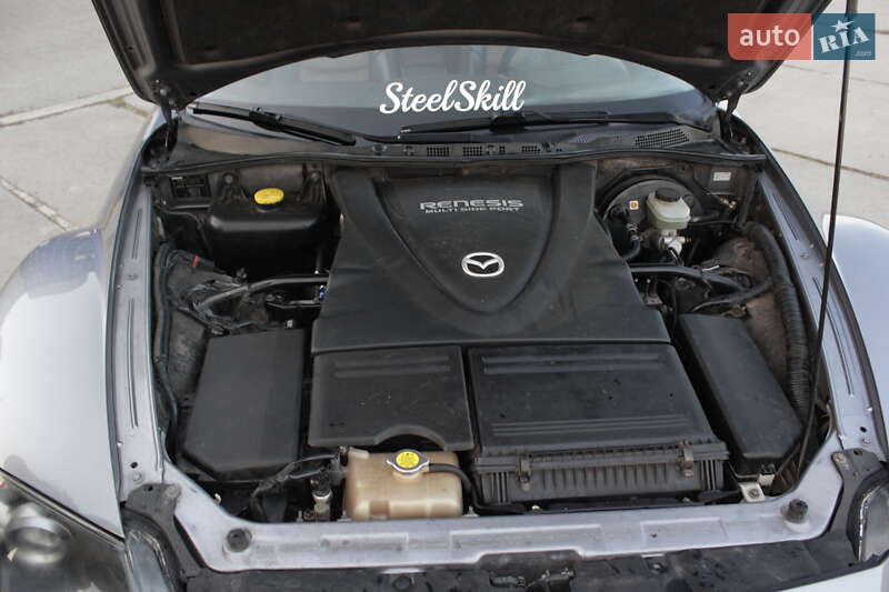 Купе Mazda RX-8 2004 в Херсоні