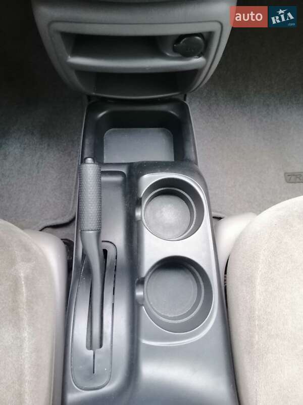 Внедорожник / Кроссовер Mazda Tribute 2002 в Ирпене