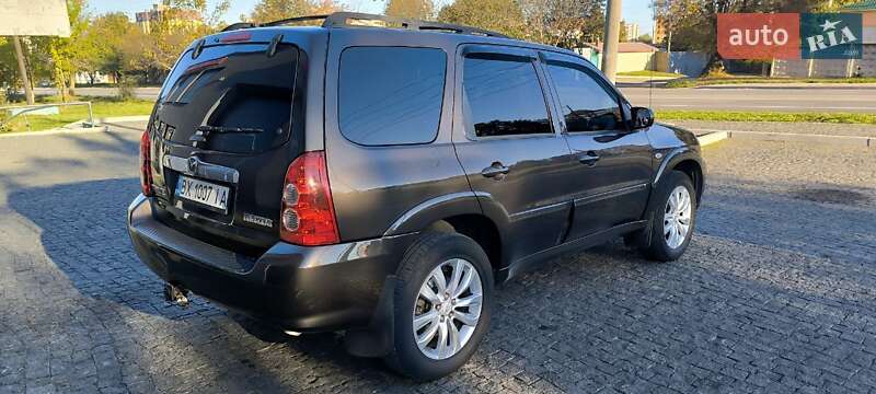 Внедорожник / Кроссовер Mazda Tribute 2005 в Хмельницком