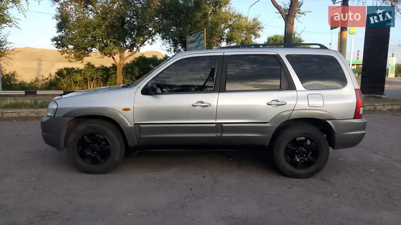 Mazda Tribute 2001