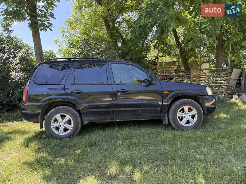 Внедорожник / Кроссовер Mazda Tribute 2002 в Хмельницком