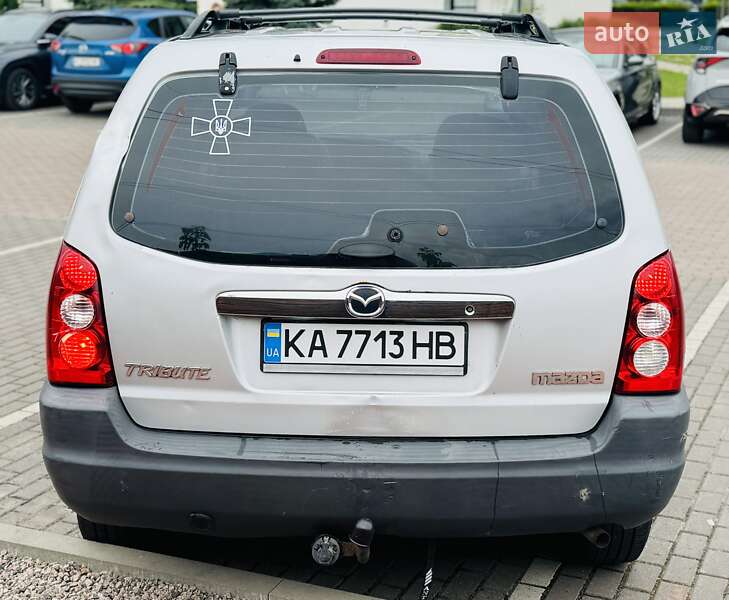 Внедорожник / Кроссовер Mazda Tribute 2001 в Белогородке