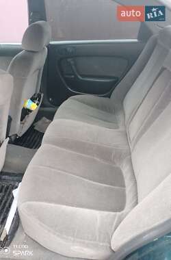 Седан Mazda Xedos 6 1998 в 