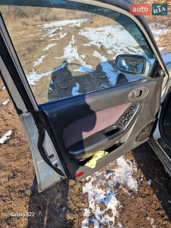 Седан Mazda Xedos 6 1998 в 