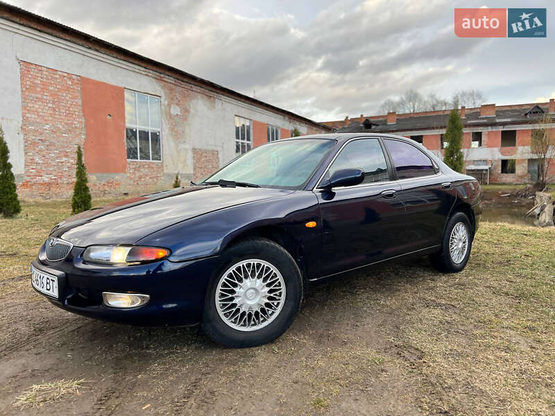 Седан Mazda Xedos 6 1998 в Дрогобыче