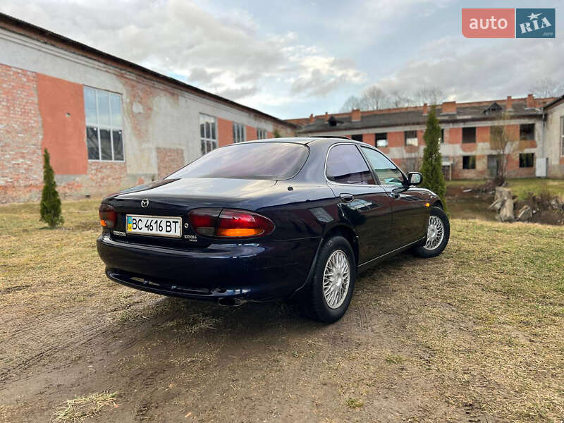 Седан Mazda Xedos 6 1998 в Дрогобыче