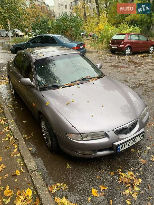 Седан Mazda Xedos 6 1993 в Запоріжжі