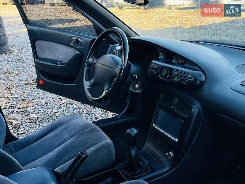 Седан Mazda Xedos 6 1996 в Харькове