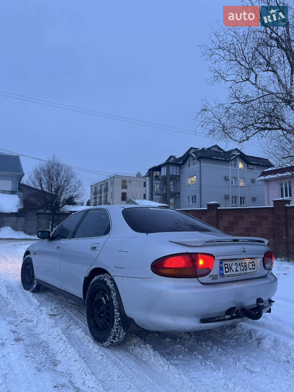 Седан Mazda Xedos 6 1997 в Рівному