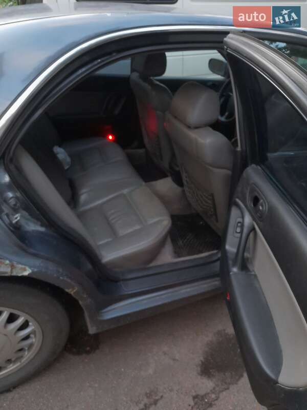 Седан Mazda Xedos 9 1995 в Черкасах