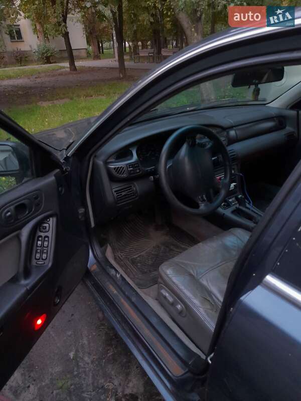 Седан Mazda Xedos 9 1995 в Черкасах