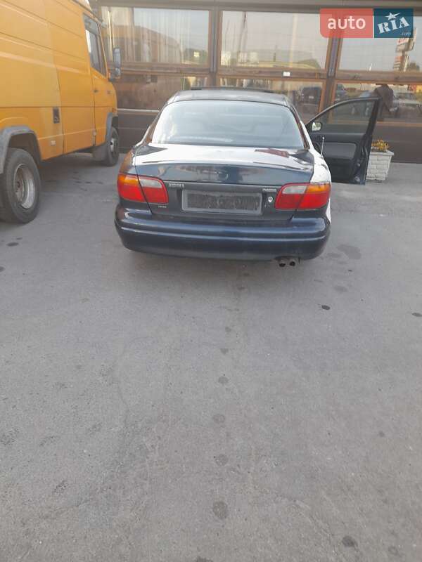 Седан Mazda Xedos 9 1995 в Черкасах
