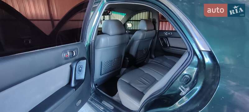 Седан Mazda Xedos 9 2000 в Хотине
