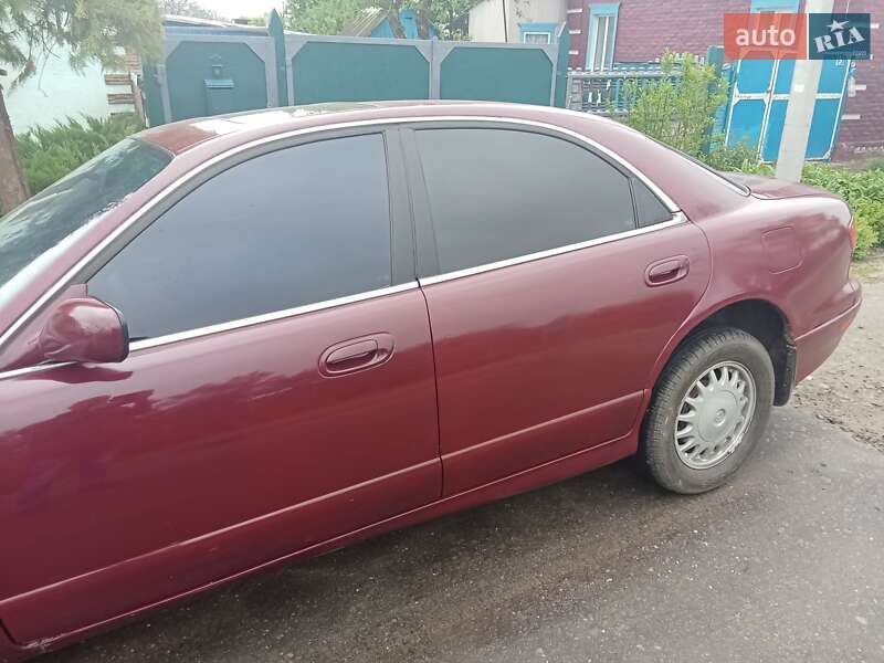 Седан Mazda Xedos 9 1995 в Чугуеве