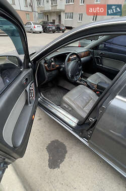 Седан Mazda Xedos 9 1993 в 
