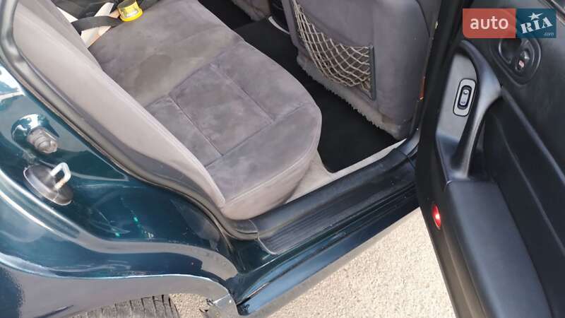 Седан Mazda Xedos 9 1995 в Харкові
